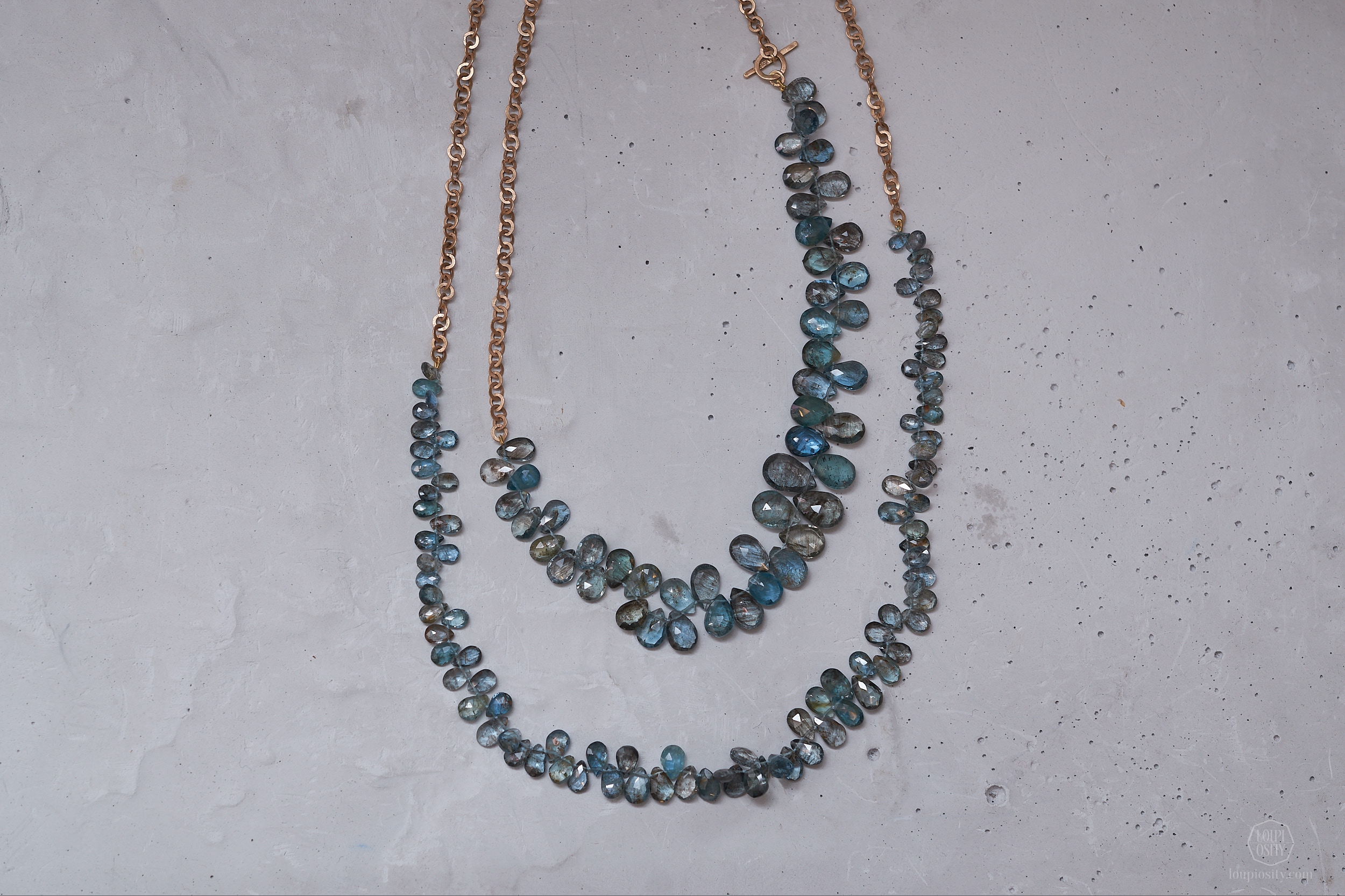 Aquamarine chain