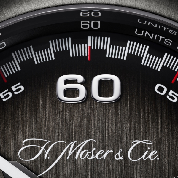 H. Moser & Cie Streamliner - fumé dial