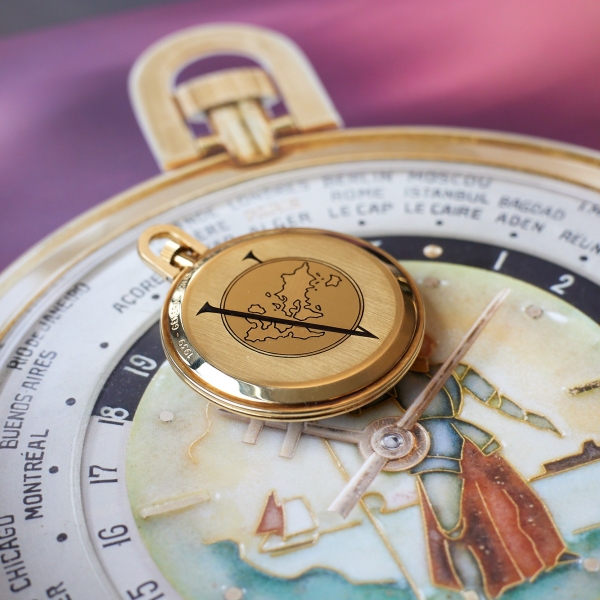 Lot 24 Agassiz Watch Co. "Victory Watch - Charles de Gaulle"