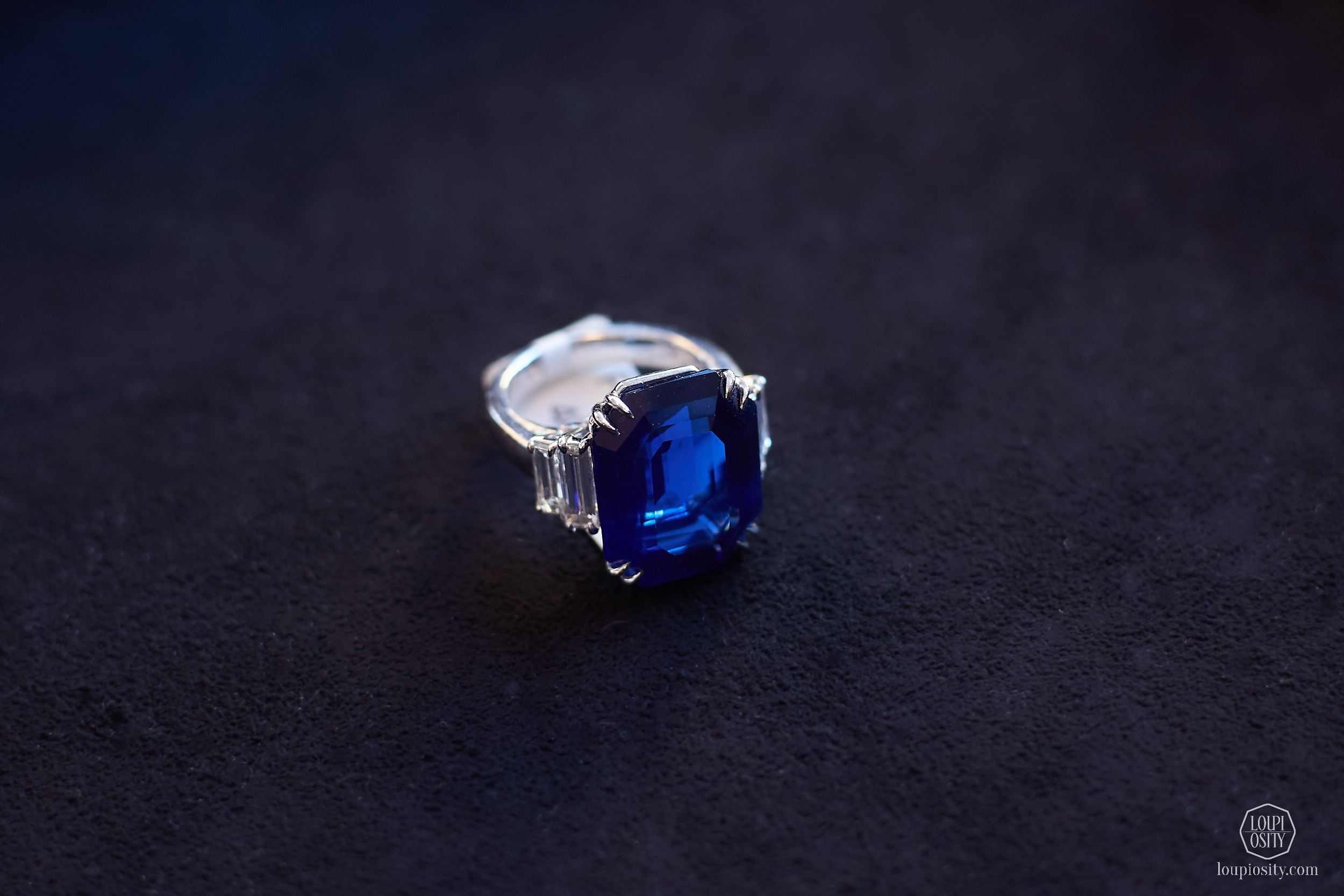 Sapphire ring
