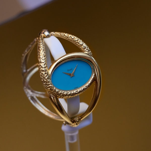 Piaget yellow gold and turquoise bracelet watch