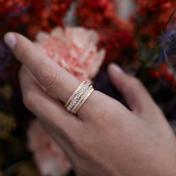 Piaget Possession rose gold ring with ‘Decor Palace'