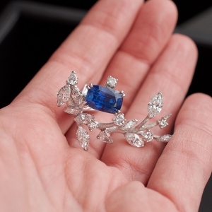 Sapphire earring