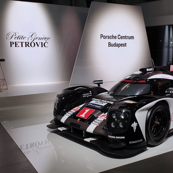 Porsche 919 Hybrid car
