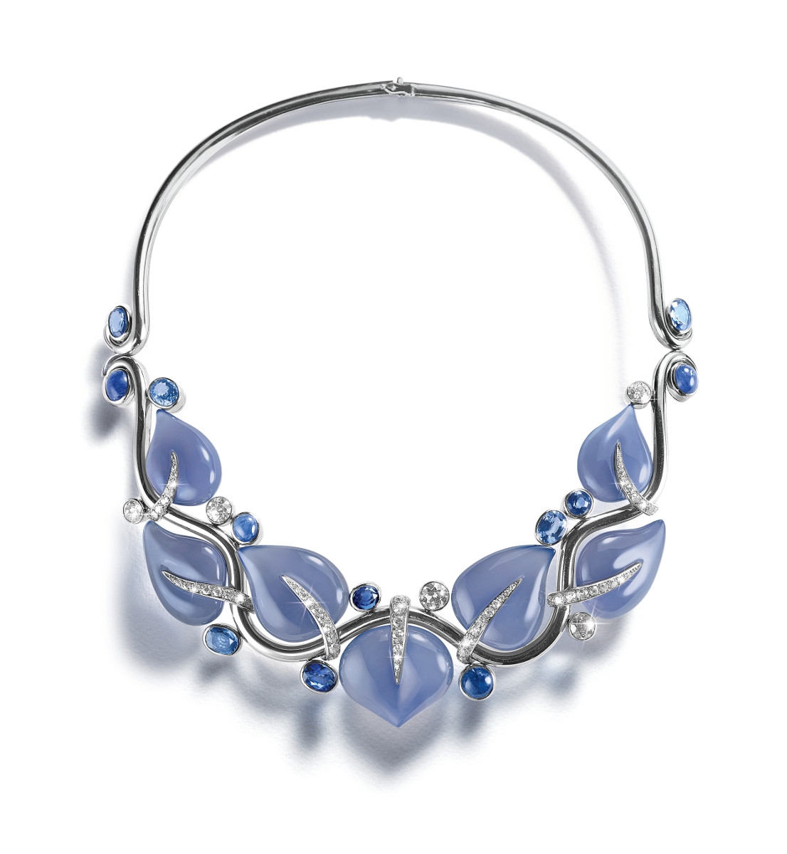 leaves-necklace_chalcedony-sapphire_front_16_small
