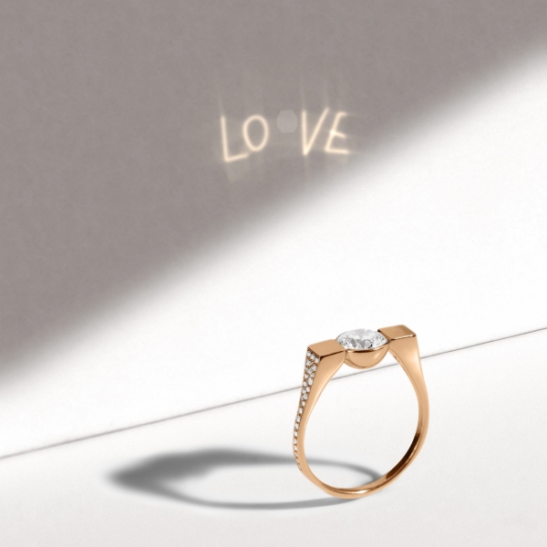 THERAYY_Geometry_RingSolitaireSnow_Rose_LOVE_result