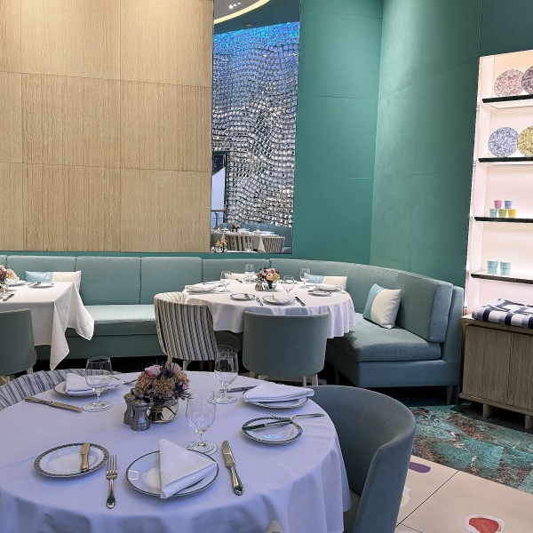 Tiffany & Co. - Blue Box Café Dubai