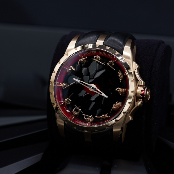 Knights of the Roundtable ‘Magma’ in pink gold