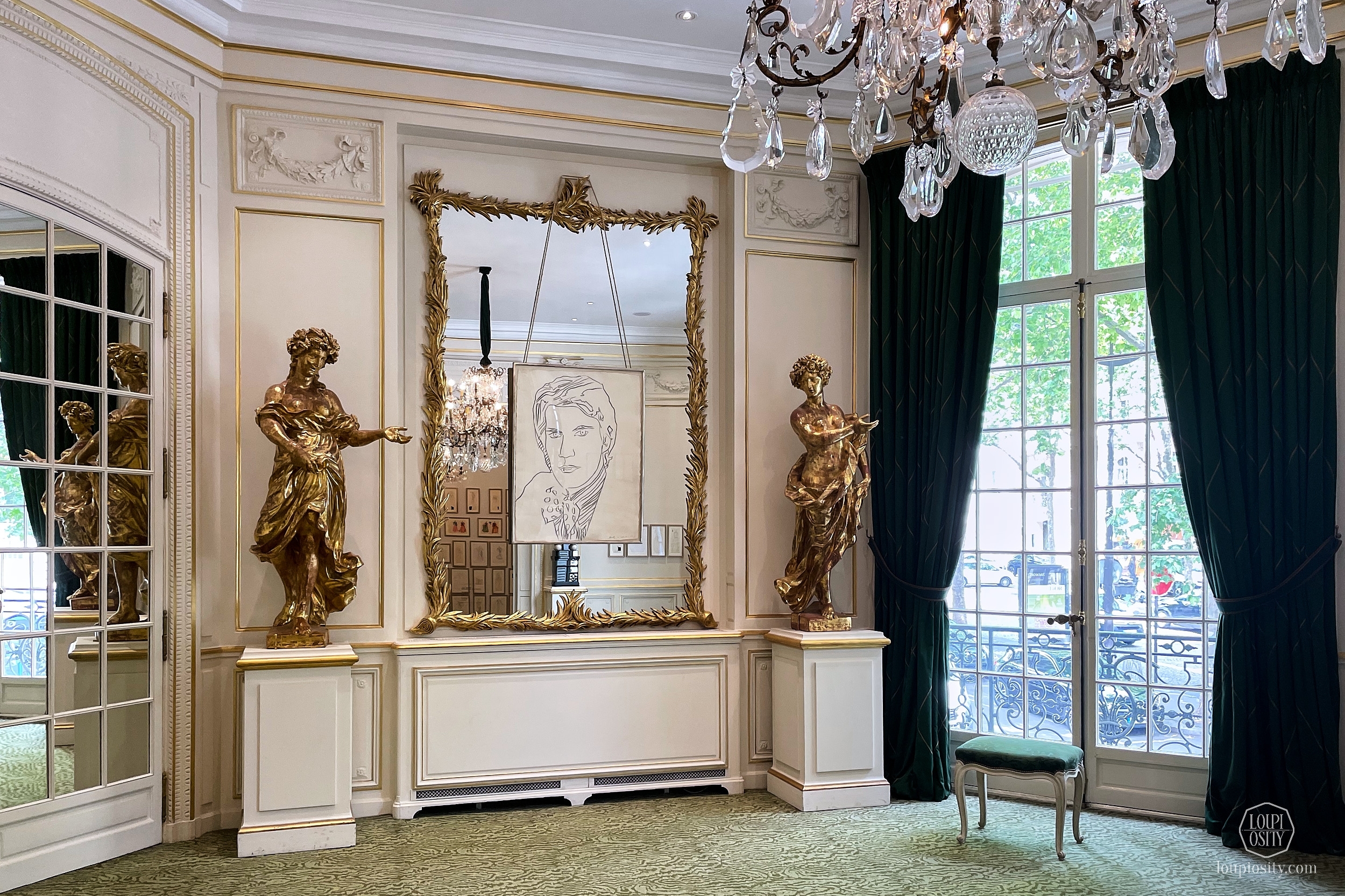 Yves Saint Laurent Paris