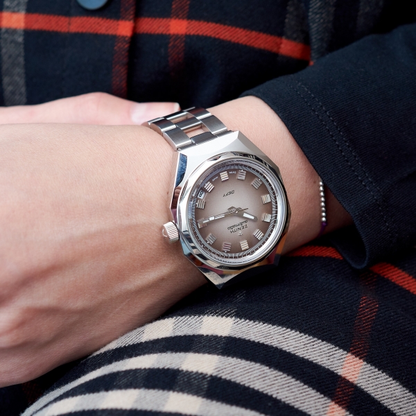 DEFY Revival A3642