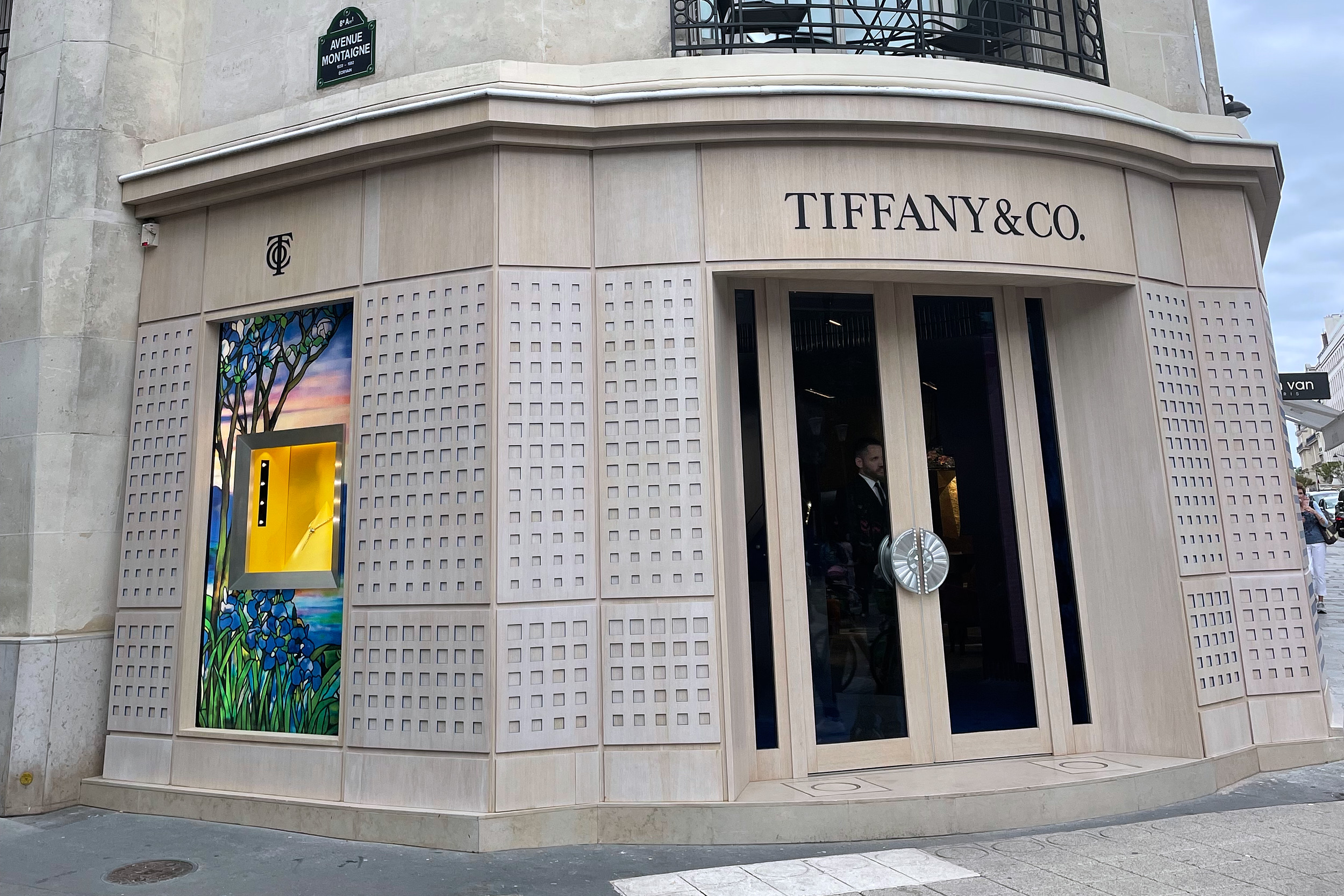 Tiffany & Co Launches Make it My Tiffany Personalization Program