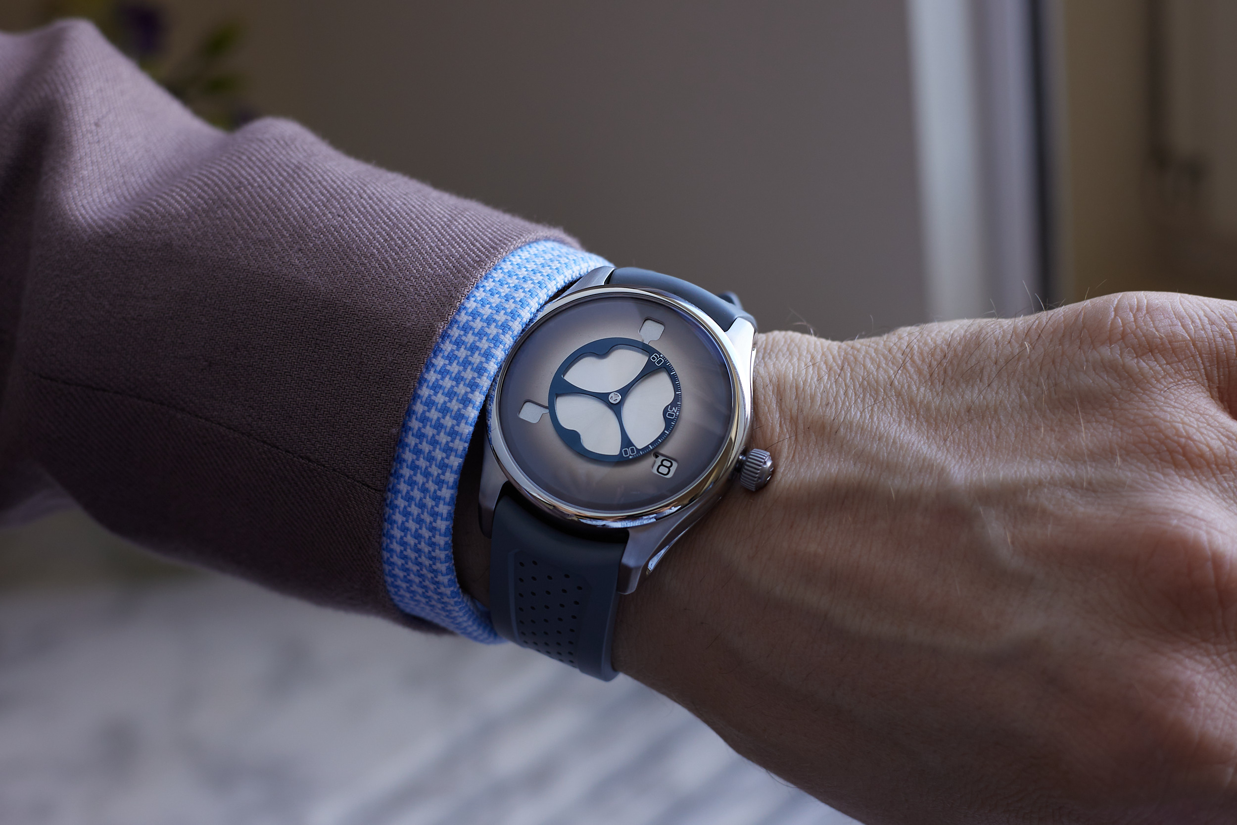 H. Moser & Cie. Pioneer Flying Hours